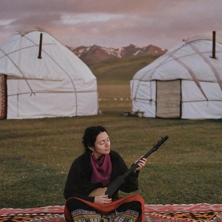 Zalkar Yurt Camp 호텔 Song-Kul 외부 사진