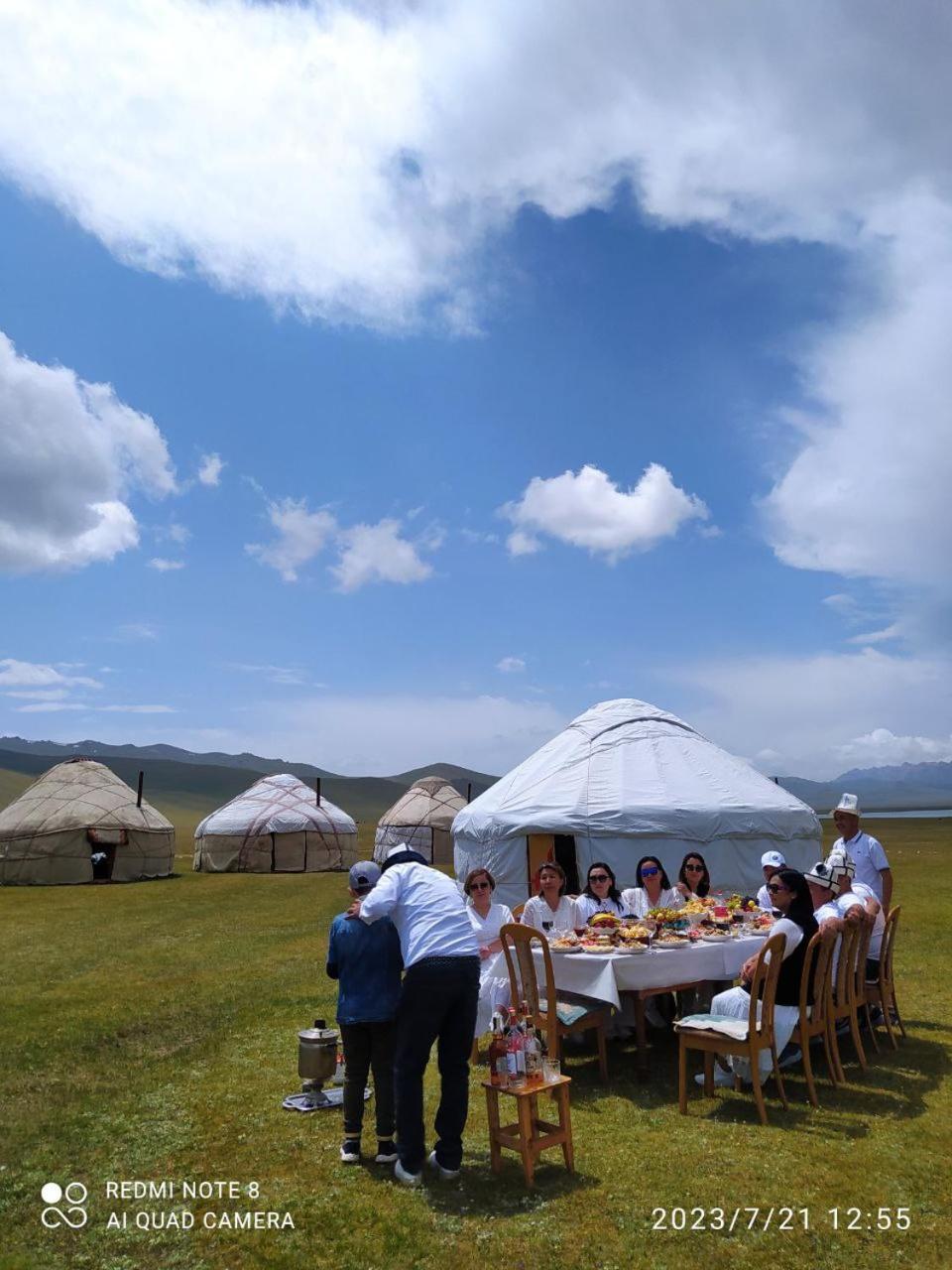 Zalkar Yurt Camp 호텔 Song-Kul 외부 사진