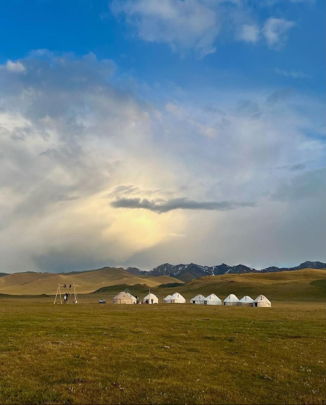 Zalkar Yurt Camp 호텔 Song-Kul 외부 사진